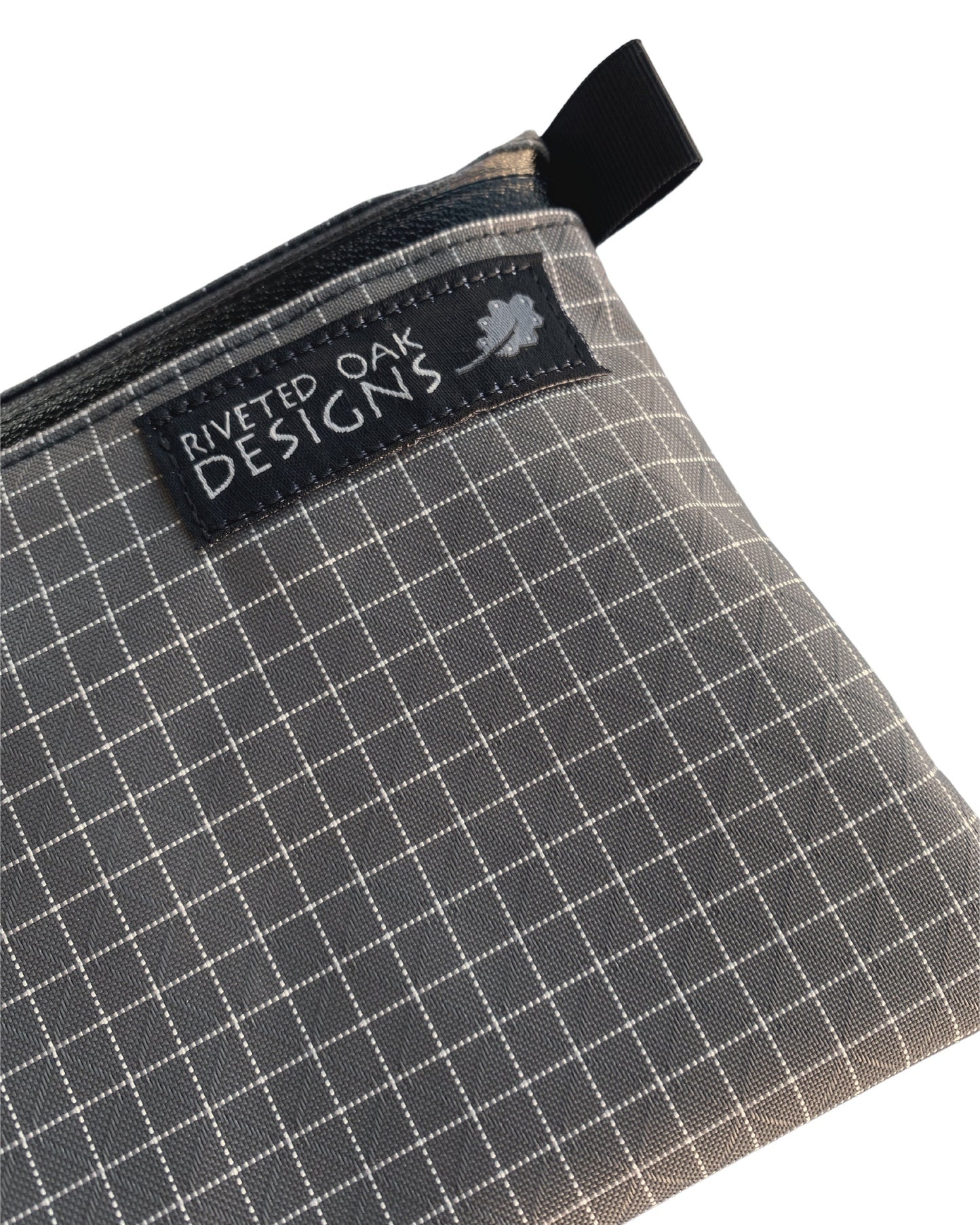 5"x7" Gray HDPE Gridstop Zipper Pouch - Ultralight Pouch - Dyneema Pouch - Ultralight Backpacking Gear - Hiking Pouch