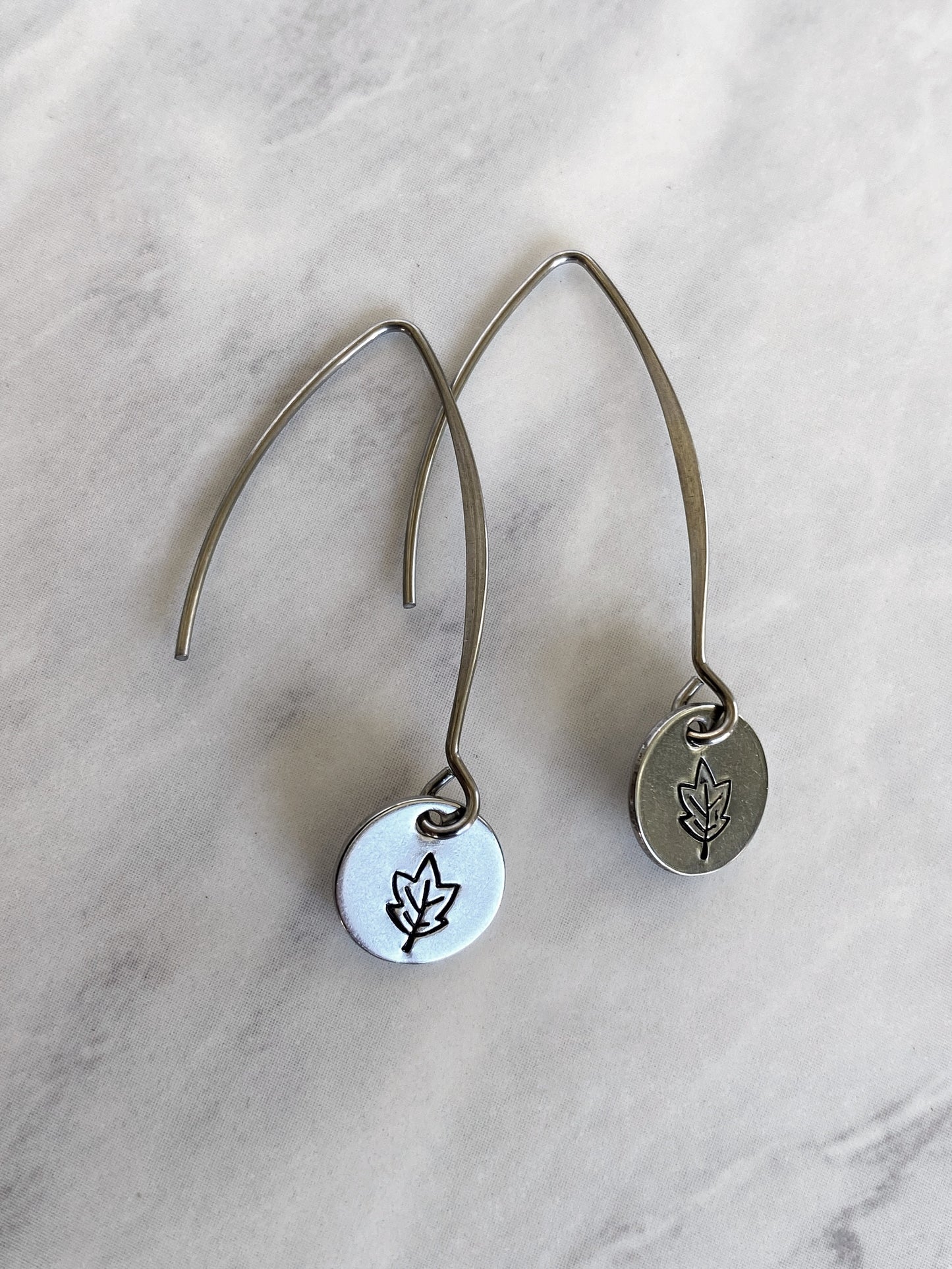 Drop Autumn Leaves Earrings - Leaf Earrings - Stainless Steel Stamped Round Dangle Earrings - Silver Leaf Jewelry