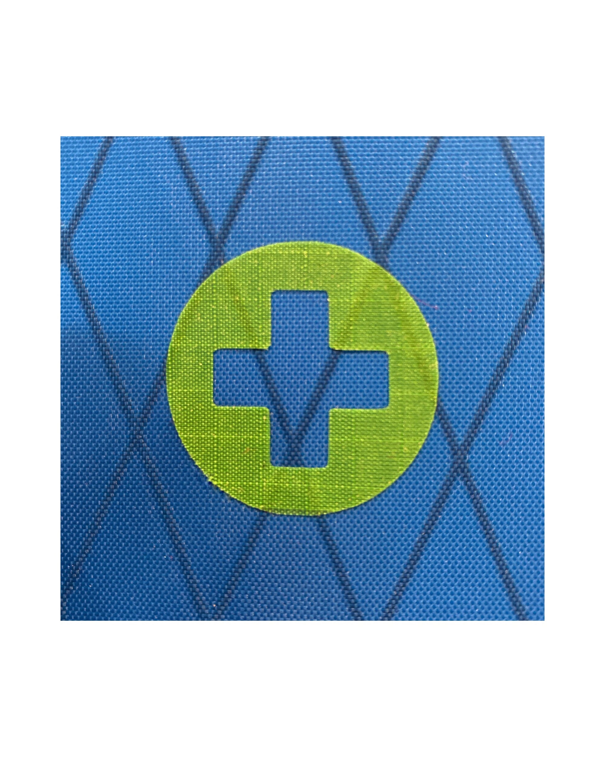 First Aid Kit Circle Sticker - Red Cross Sticker - FAK Pouch Sticker - Backpack Organization - Backpacker Gift - Pouch Labels