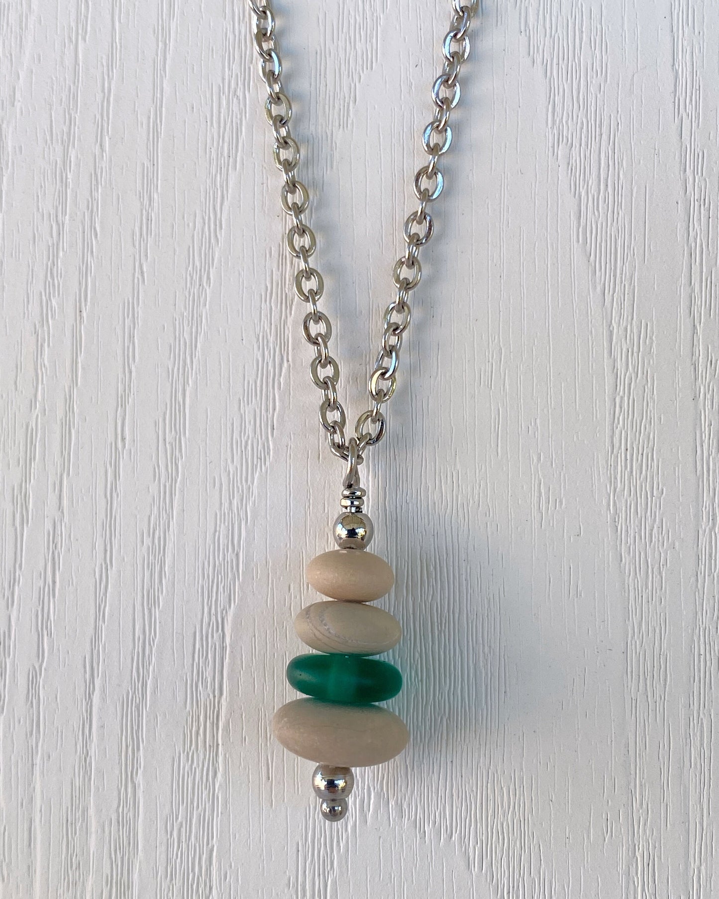4 Stone Beige & Green Flat Pebble Cairn Necklace - Green Glass Pebble Necklace - Stainless Steel Beach Stone Necklace -Stacked Rock Necklace