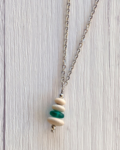 4 Stone Beige & Green Flat Pebble Cairn Necklace - Green Glass Pebble Necklace - Stainless Steel Beach Stone Necklace -Stacked Rock Necklace