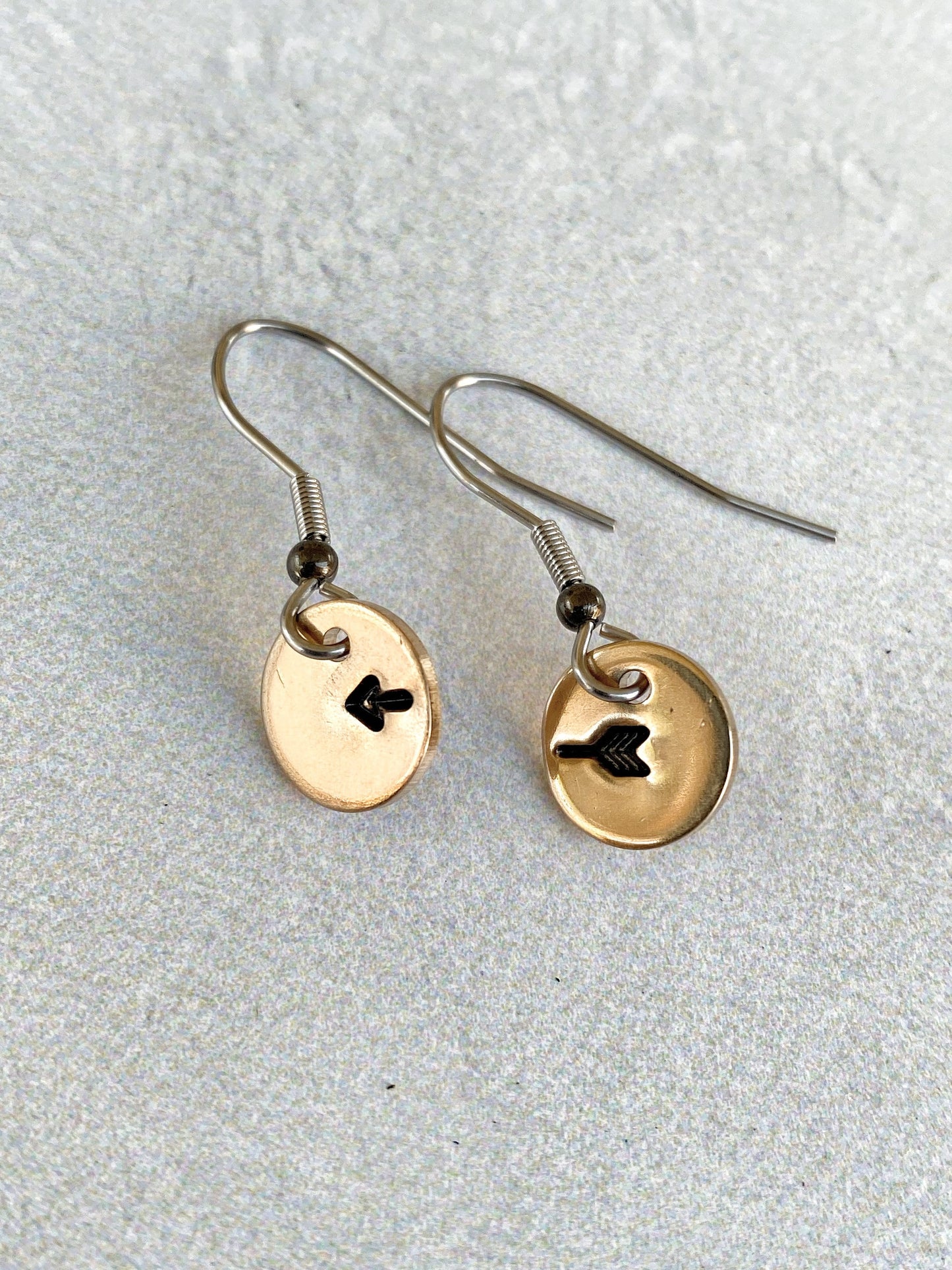 Ellie B's Creations - Round Bronze Split Arrow Earrings - Minimalist Archery Earrings - Hand Stamped Dainty Dangle Earrings
