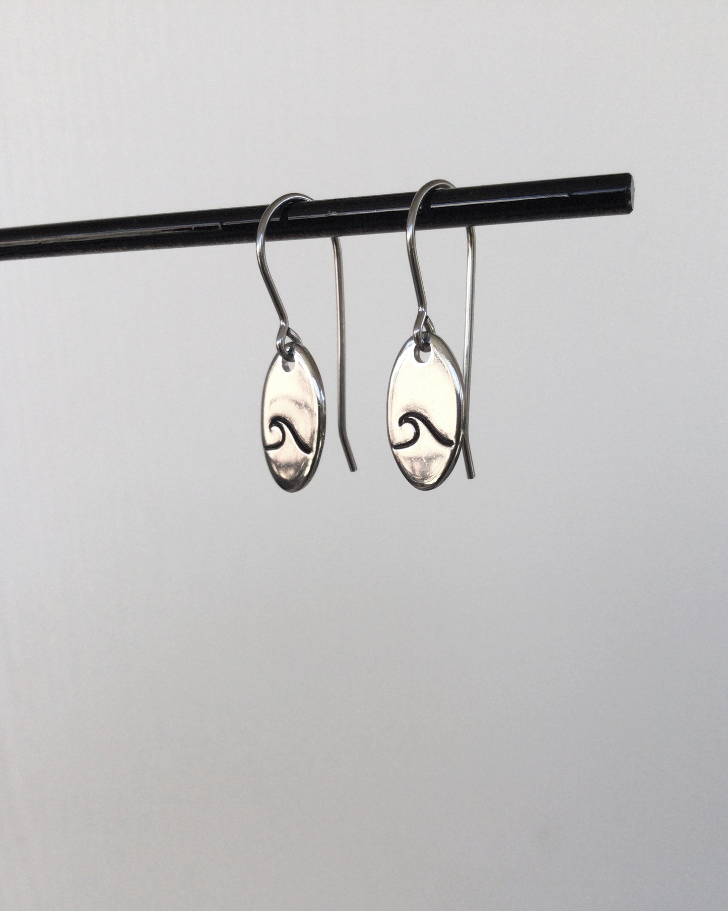 Single Wave Oval Stainless Steel Earrings