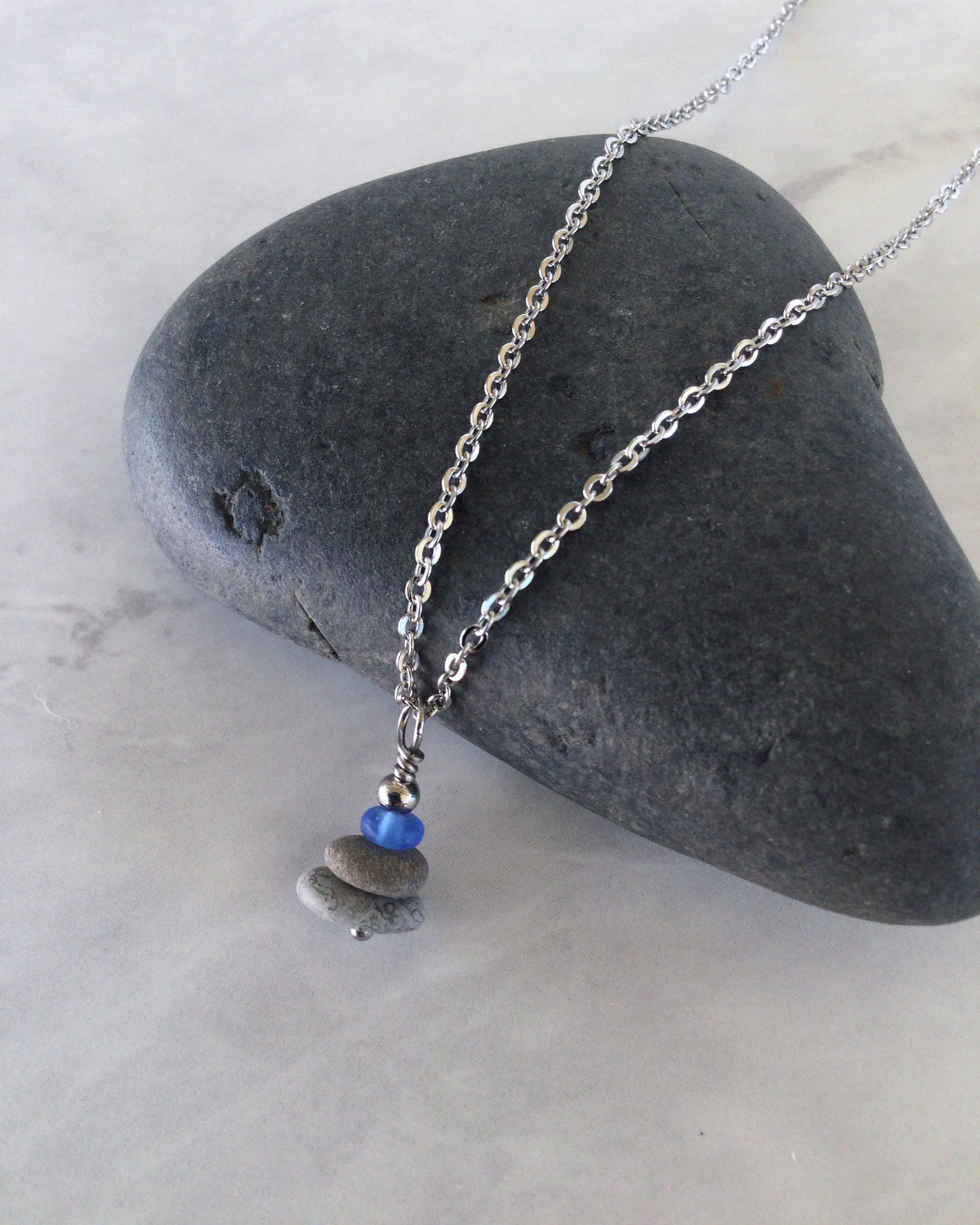 Delicate 3 Stone Periwinkle Glass & Flat Pebble Cairn Necklace